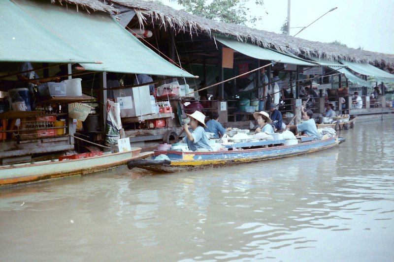 Thailand 2001-BcK15.JPG